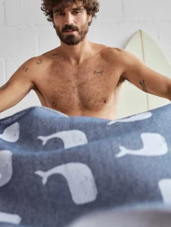 Serviette De Voyage Baleines Rayees